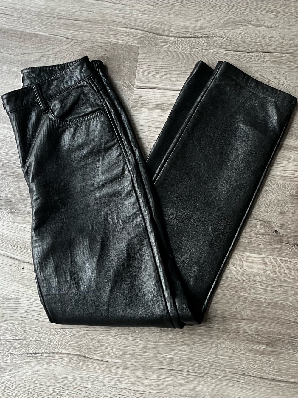 Wilfred Aritzia Vegan Leather Pants